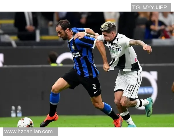 国米赛场爆发小插曲,裁判如何处理? 国米赛场爆发小插曲,裁判如何处理?